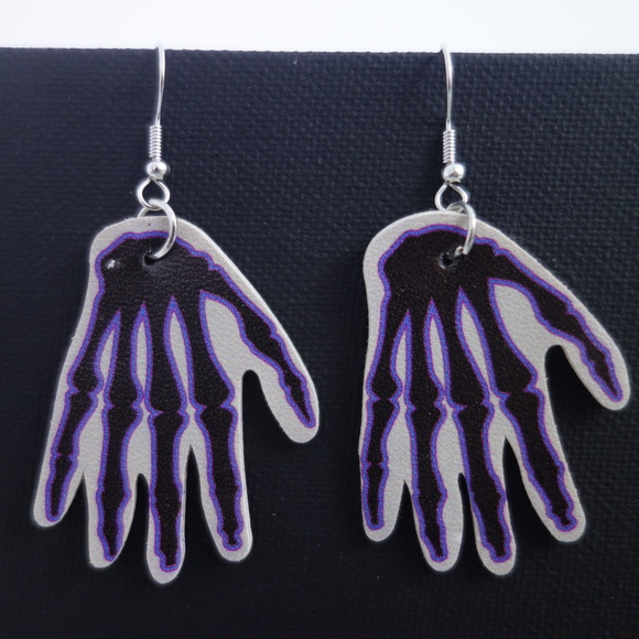 3/$25 X-Ray Hand Bones Dangle Drop Earrings - Picture 1 of 2
